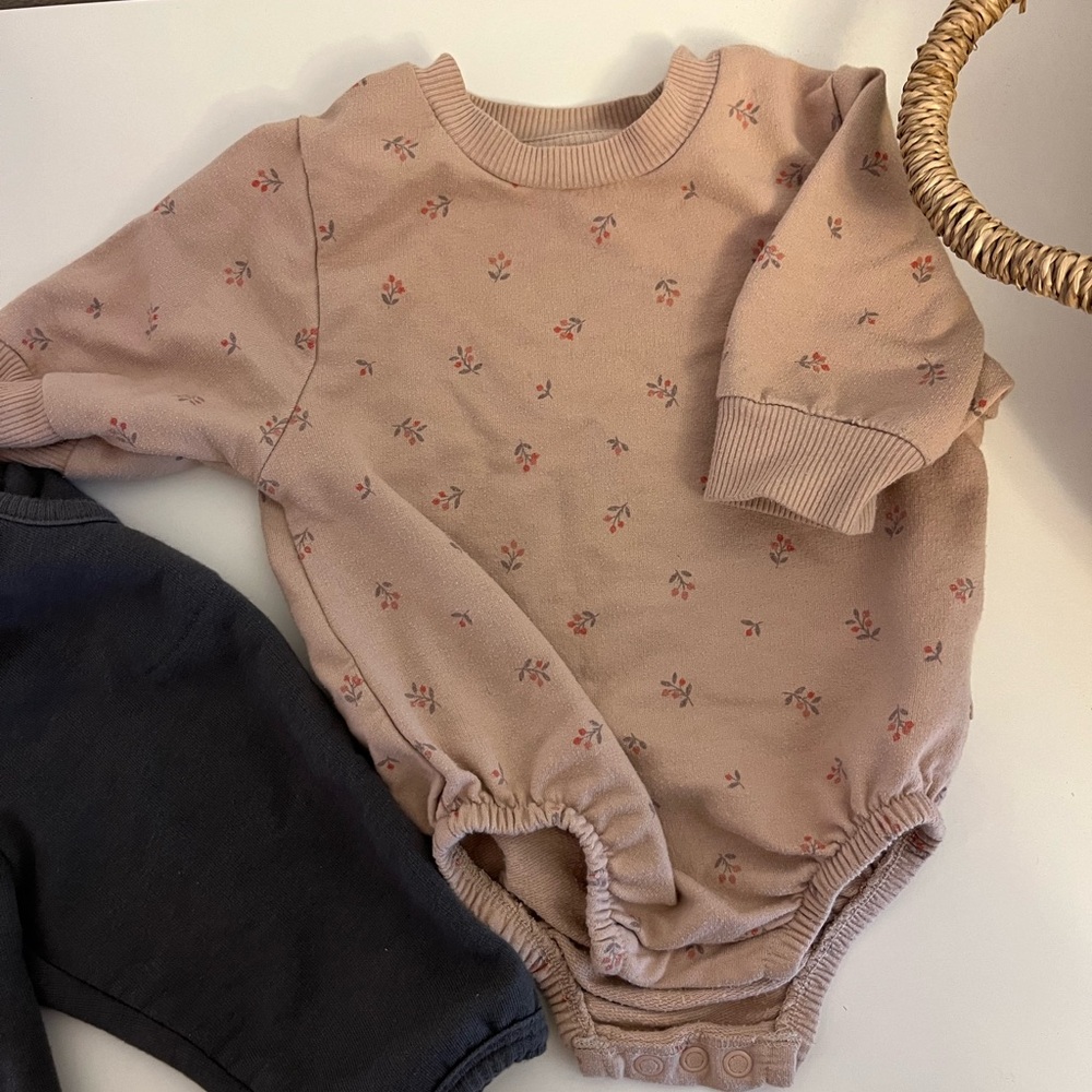Romper and sweatpants set organic cotton